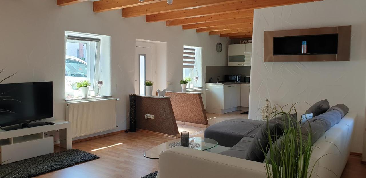 Ferienhaus Sabine Im Biosphaerenreservat Bliesgau Blieskastel Eksteriør billede